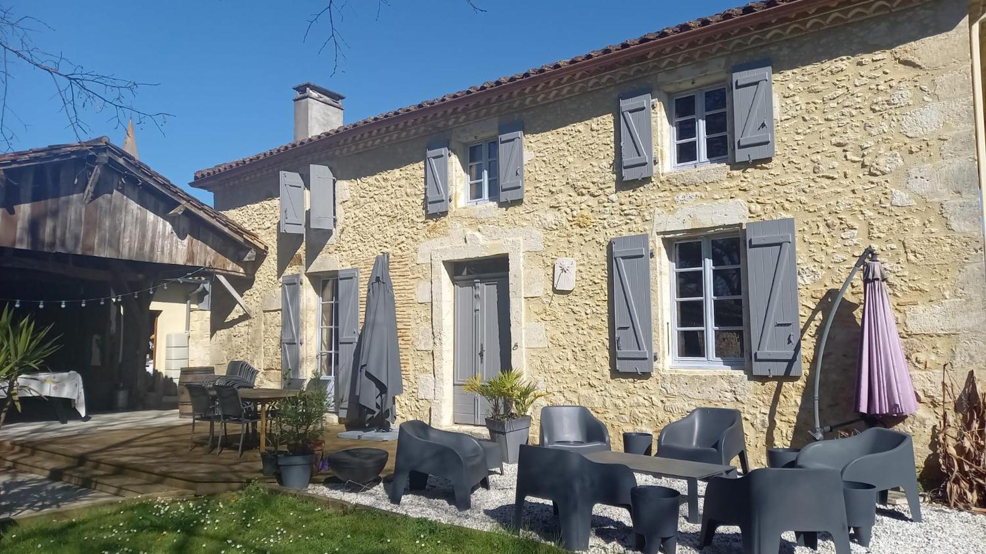 מונריאל La Metairie Du Clos Saint Louis מראה חיצוני תמונה